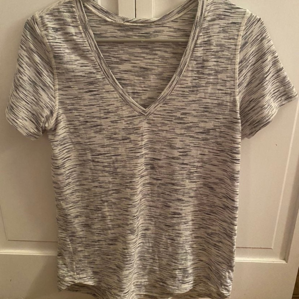Lululemon Love V-Neck T shirt